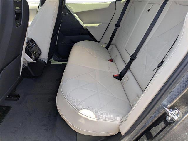 Used 2026 BMW iX xDrive60 image 16