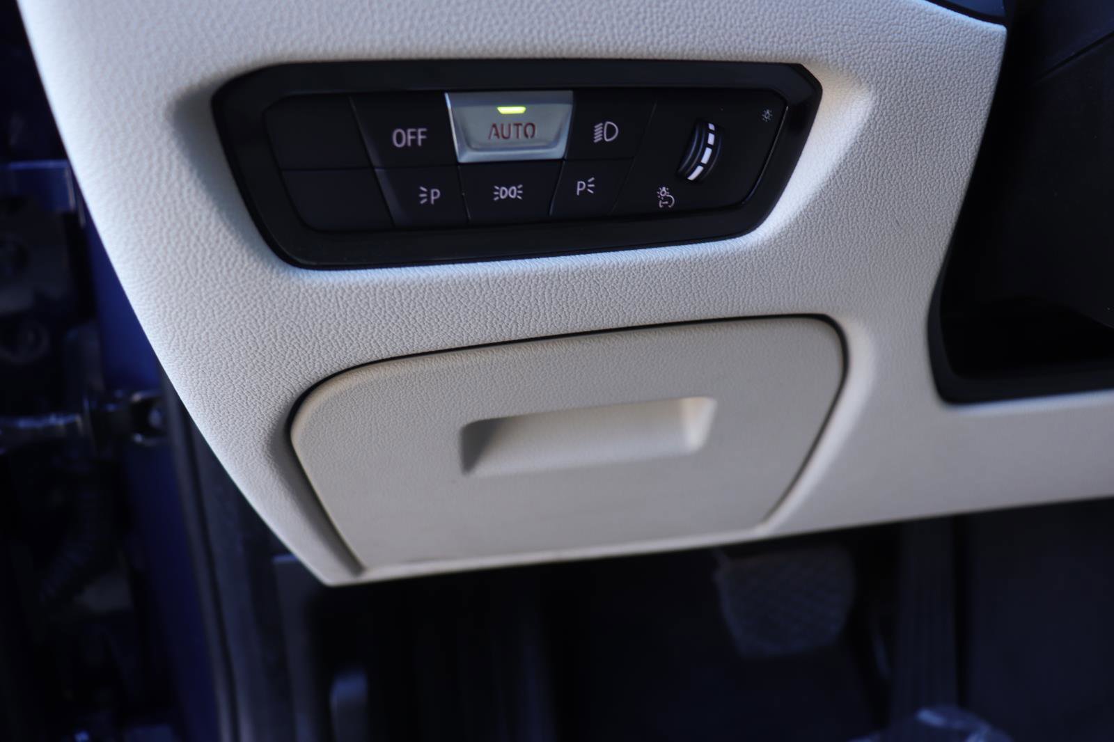 Used 2021 BMW 330i Sedan image 24