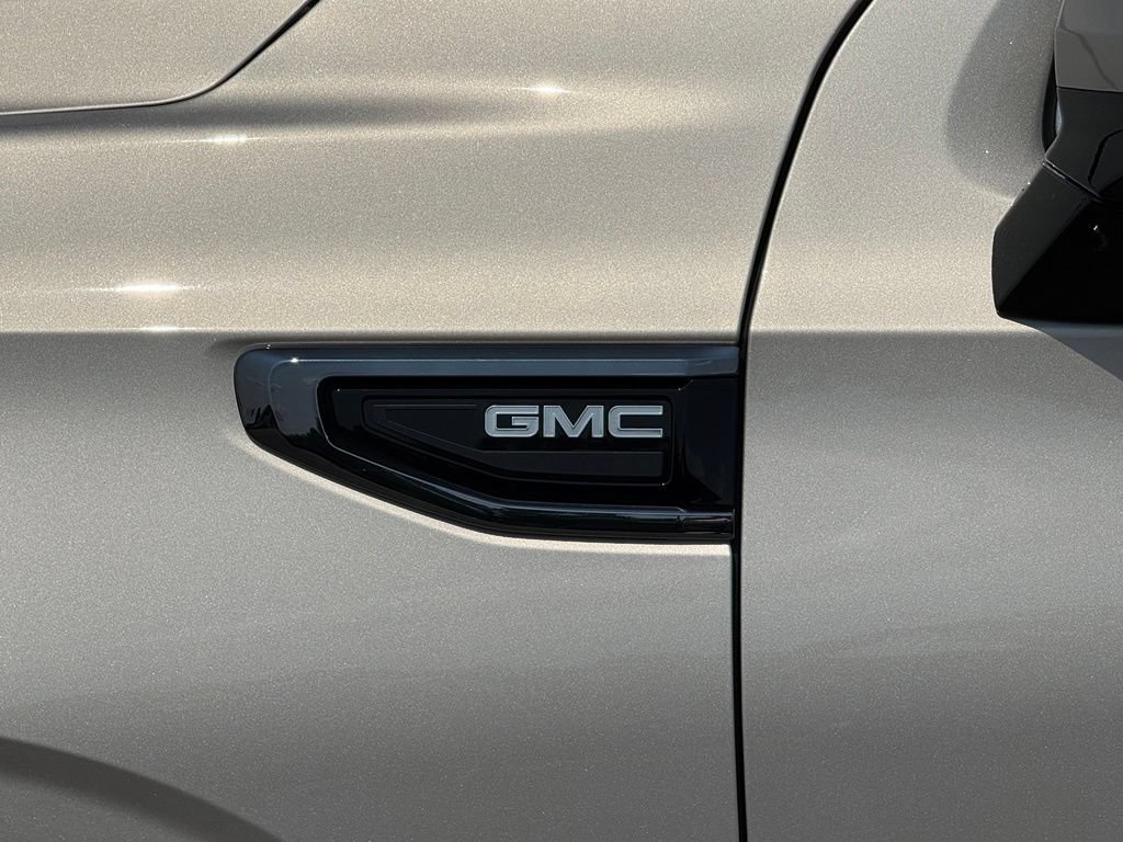 Used 2024 GMC Yukon Denali Ultimate AWD/4WD image 47