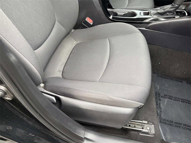 Used 2022 Toyota Corolla LE image 10