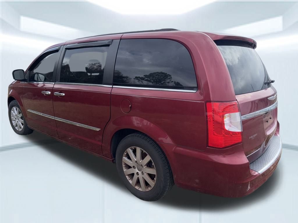 Used 2012 Chrysler Town & Country Touring-L w/ Entertainment Group #2 image 16