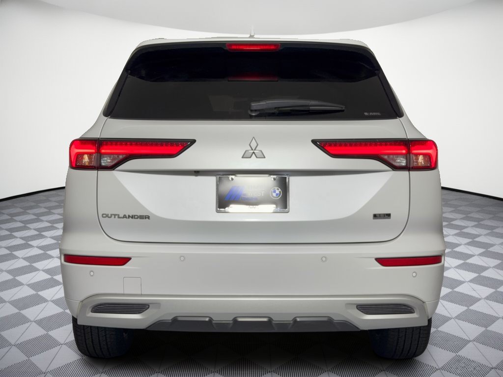 Used 2022 Mitsubishi Outlander SEL AWD/4WD image 11