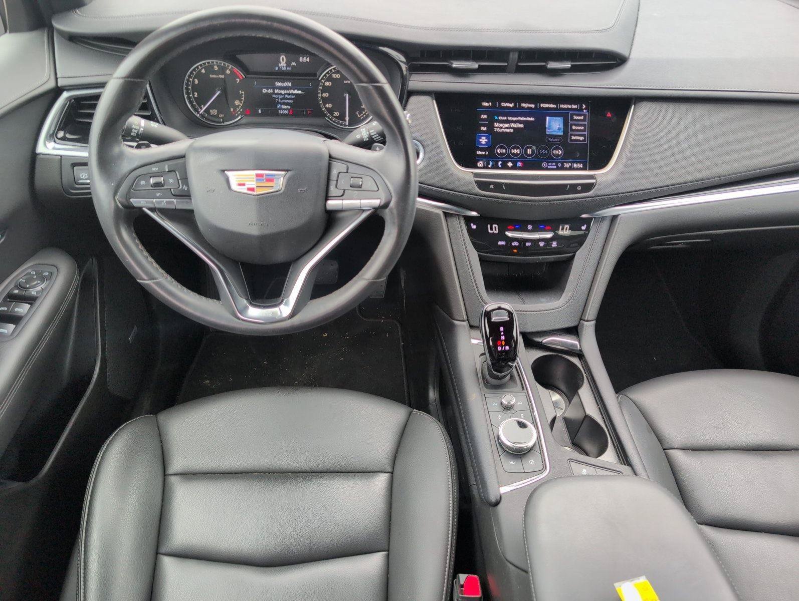 Certified 2024 Cadillac XT6 Luxury FWD image 34
