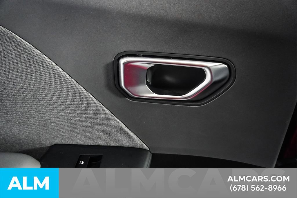 Used 2025 Kia K4 EX image 50