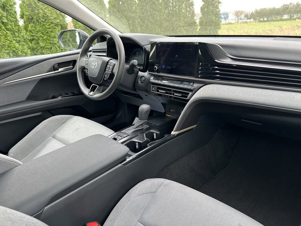 Certified 2025 Toyota Camry LE w/ Convenience Package image 38