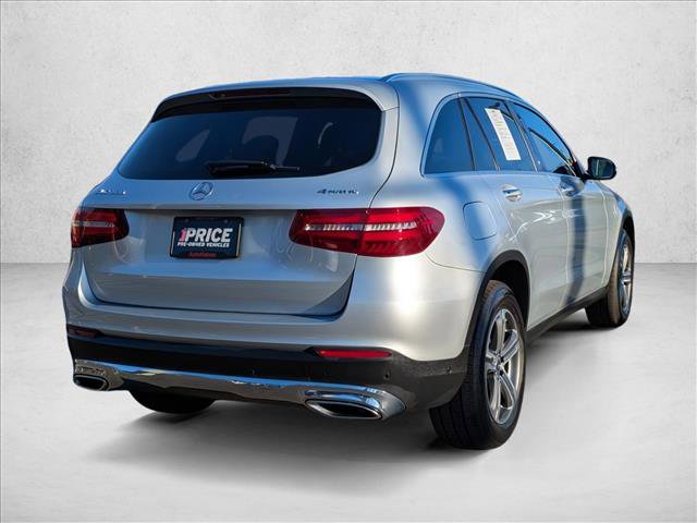 Used 2018 Mercedes-Benz GLC 300 4MATIC image 5