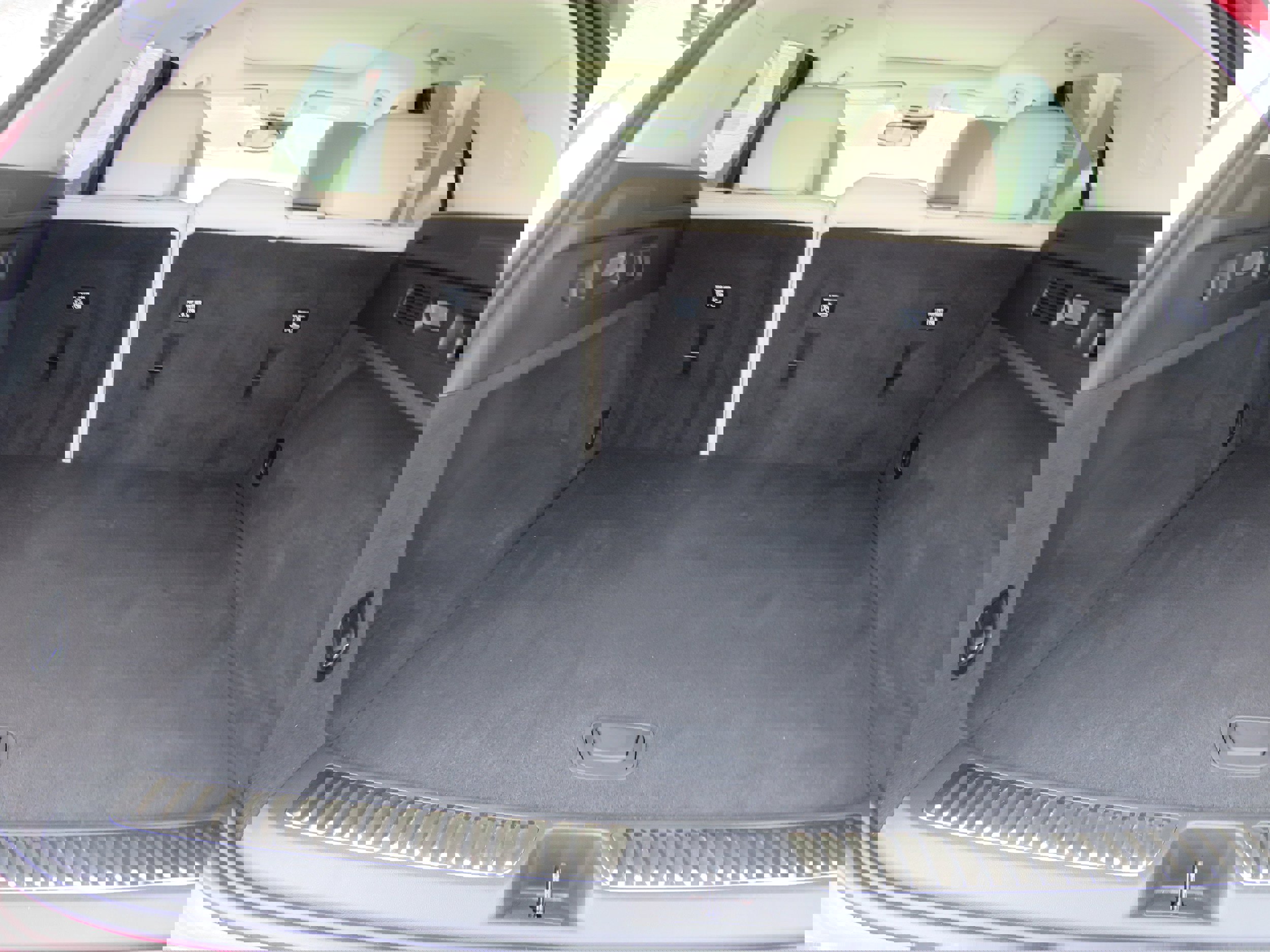 Used 2021 Buick Envision Essence w/ Technology Package I image 7