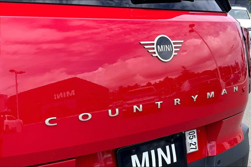 Certified 2025 MINI Cooper Countryman S w/ Comfort Package Max image 9