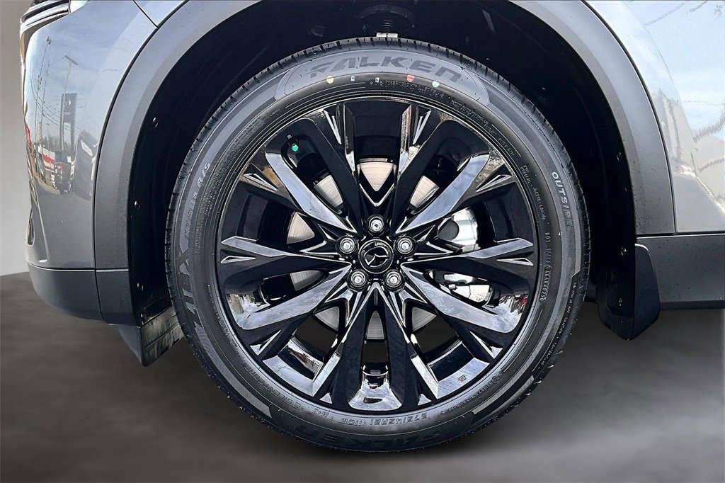 New 2026 MAZDA CX-90 Plug-In Hybrid w/Premium Sport image 18