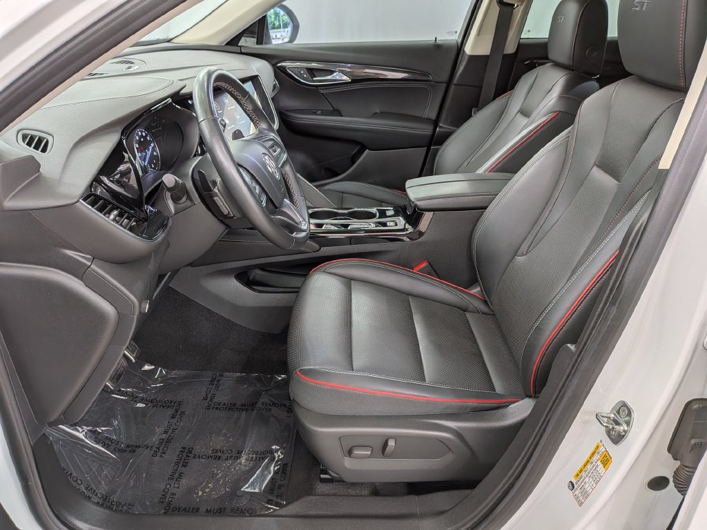 Used 2023 Buick Envision Essence w/ Sport Touring Package FWD image 14