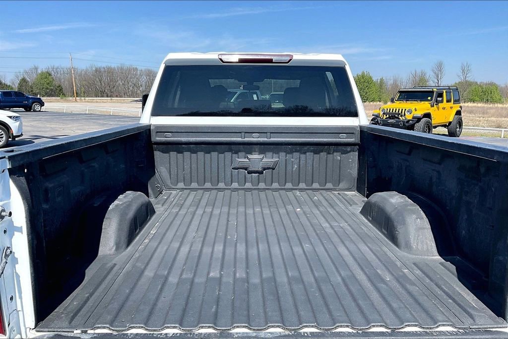 Used 2022 Chevrolet Silverado 2500 LT w/ Convenience Package AWD/4WD image 7