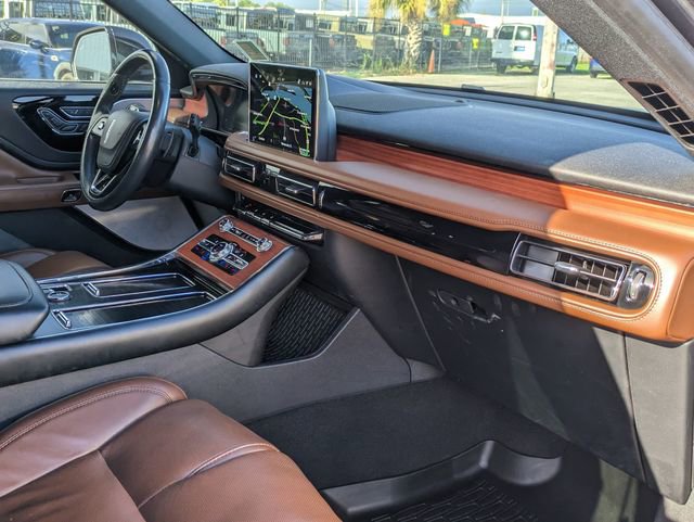 Used 2021 Lincoln Aviator Reserve w/ Equipment Group 202A image 35