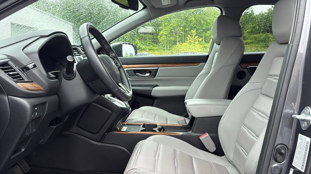 Used 2022 Honda CR-V Touring image 12