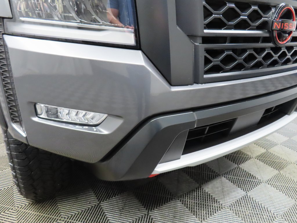 Used 2023 Nissan Frontier PRO-4X image 45