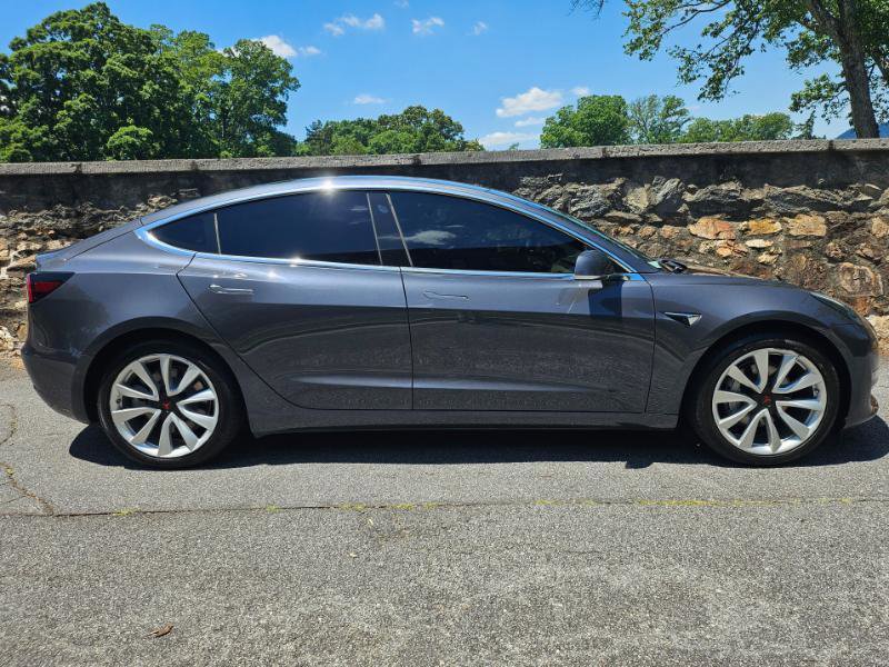 Used 2019 Tesla Model 3 Long Range RWD image 9