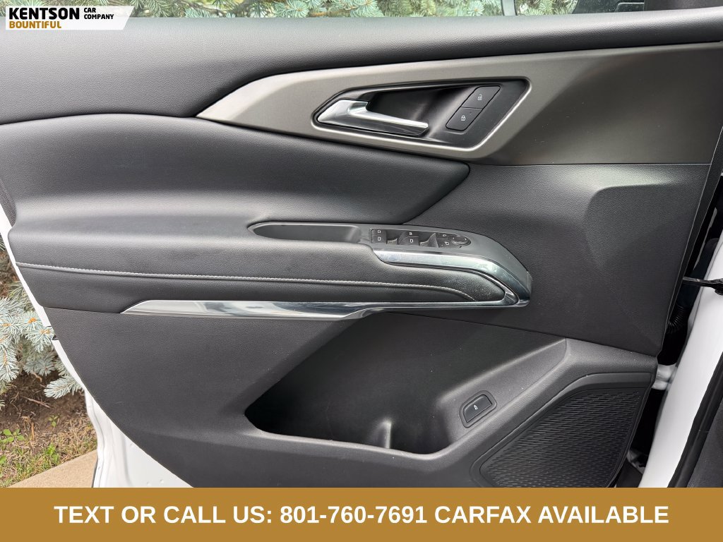 Used 2026 Chevrolet Traverse LT AWD/4WD image 13