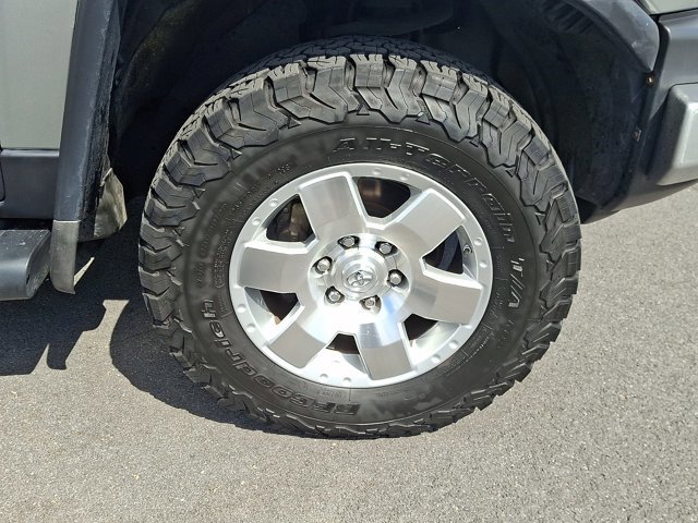 Used 2010 Toyota FJ Cruiser 4WD image 8