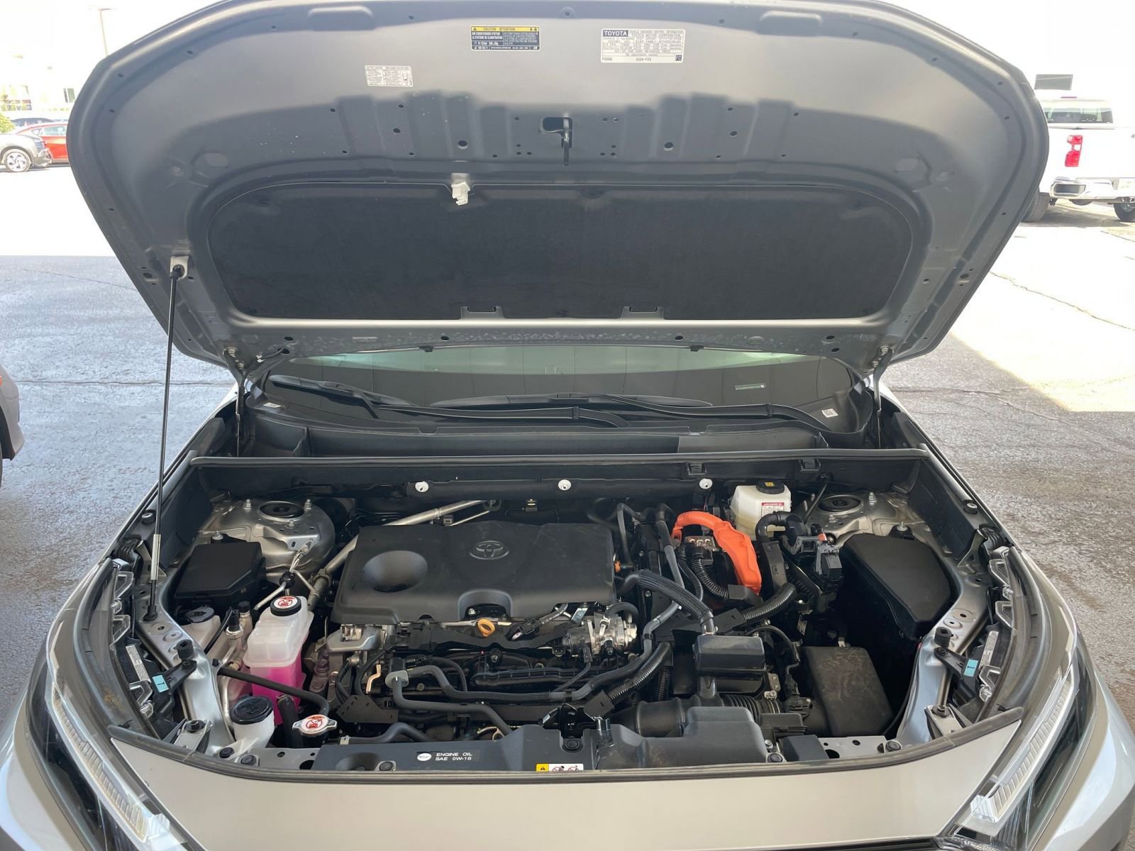 Used 2025 Toyota RAV4 LE image 31