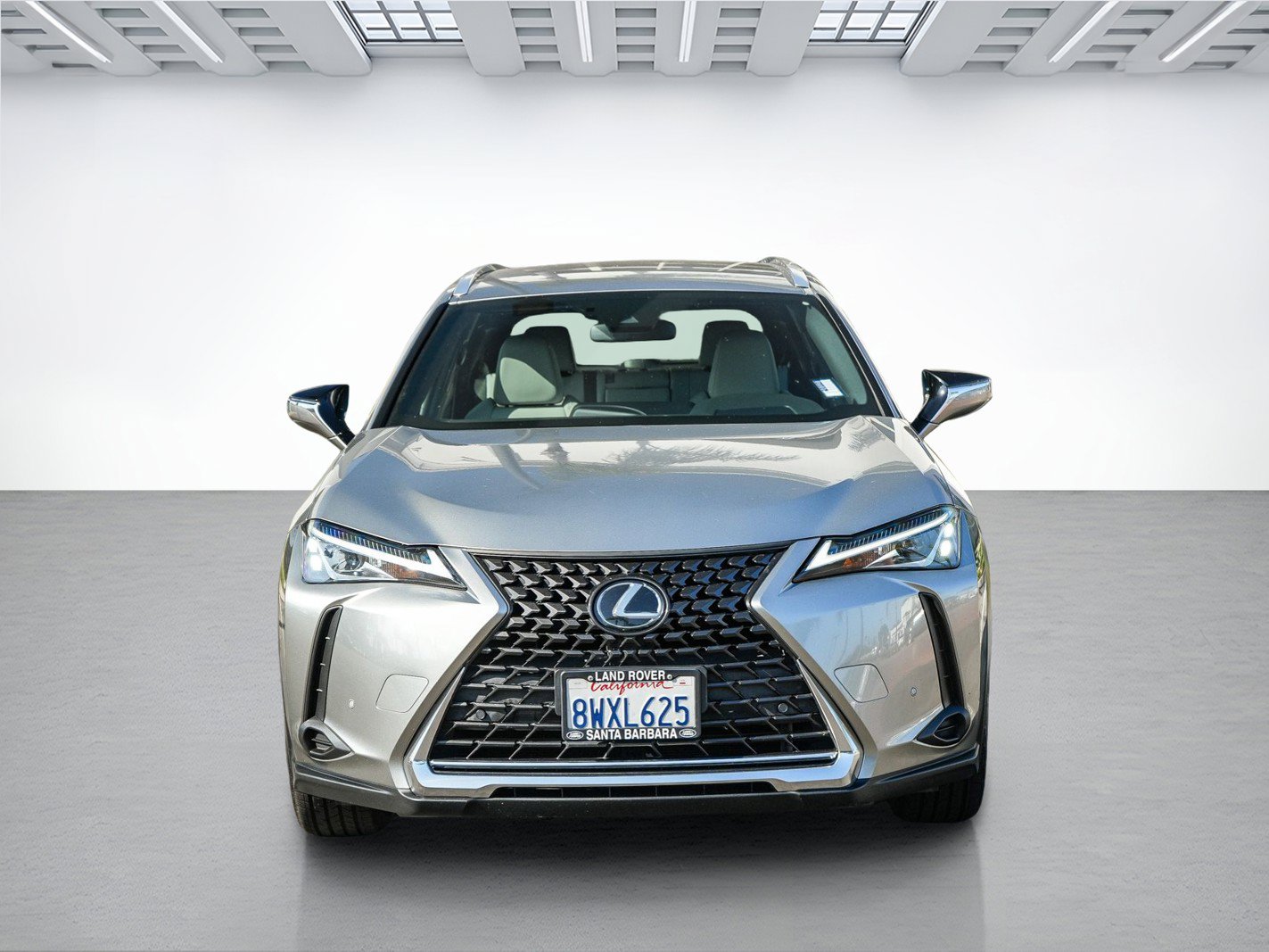Used 2021 Lexus UX 200 w/ Accessory Package (Z2) FWD image 2