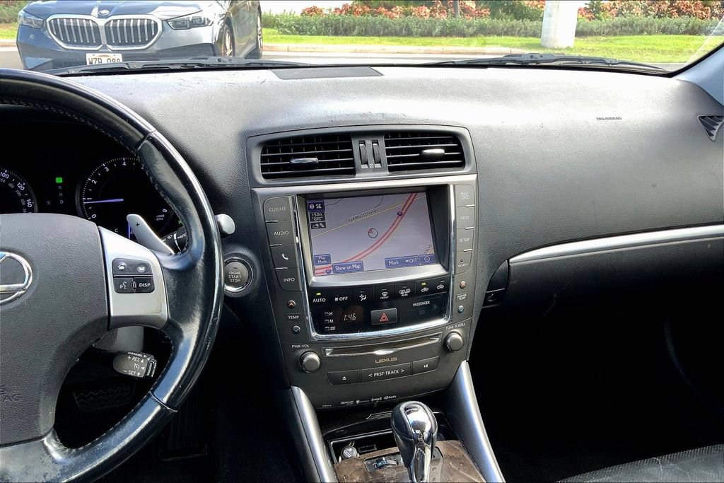Used 2015 Lexus IS 250C w/ Luxury Package RWD image 6