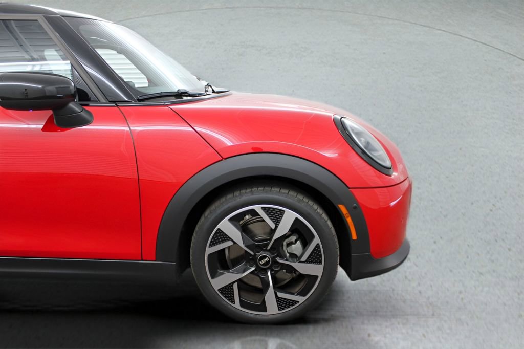Used 2025 MINI Cooper S image 33