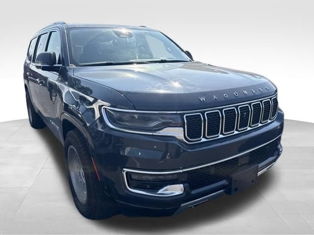 Used 2023 Jeep Wagoneer L Series III w/ Premium Group I AWD/4WD image 6