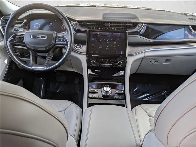 Used 2022 Jeep Grand Cherokee Overland AWD/4WD image 19