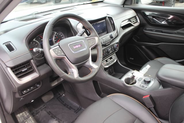 Used 2024 GMC Terrain AT4 w/ Infotainment Package II AWD/4WD image 3