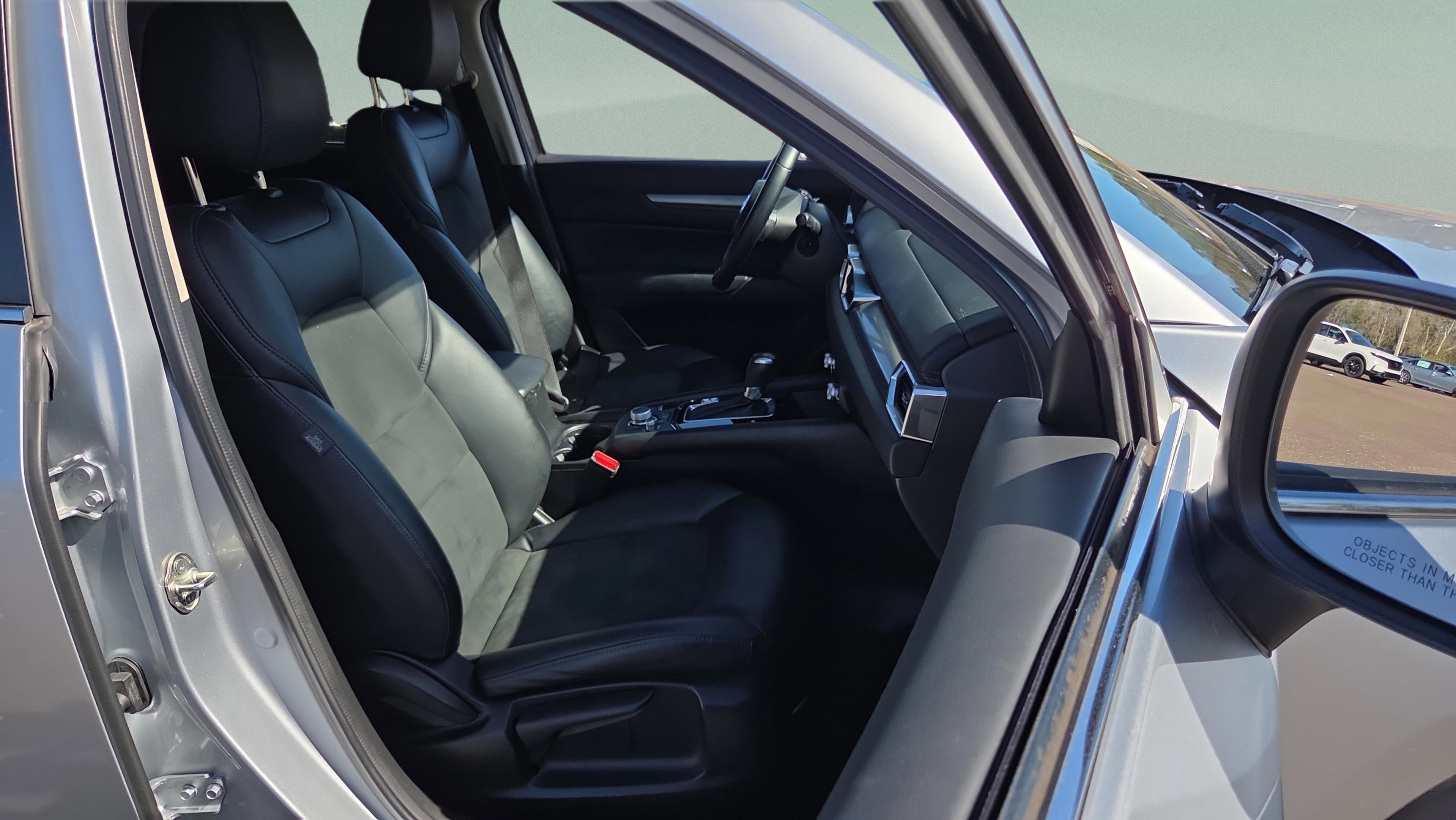 Used 2021 MAZDA CX-5 Touring image 15