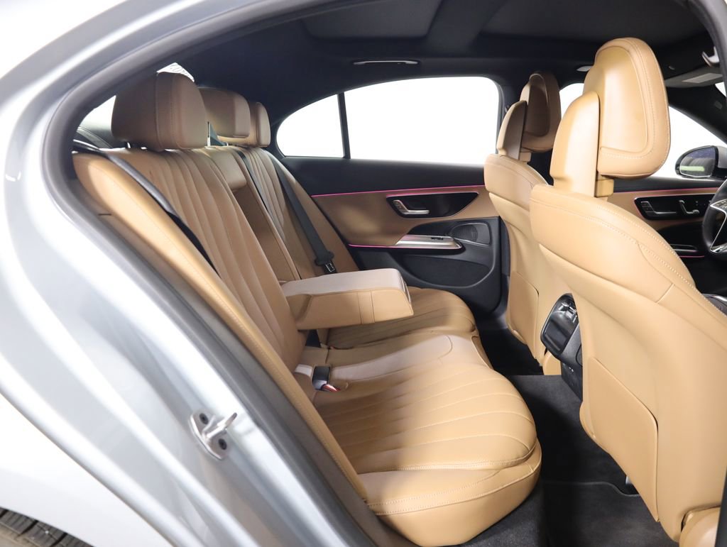 Certified 2026 Mercedes-Benz E 350 4MATIC Sedan image 38