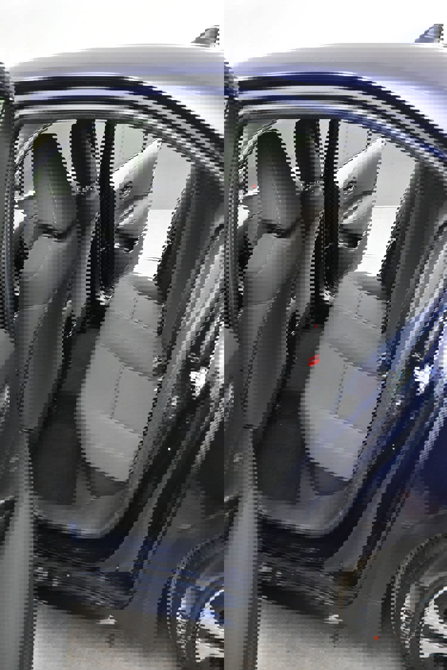 Used 2022 Toyota Corolla LE image 15