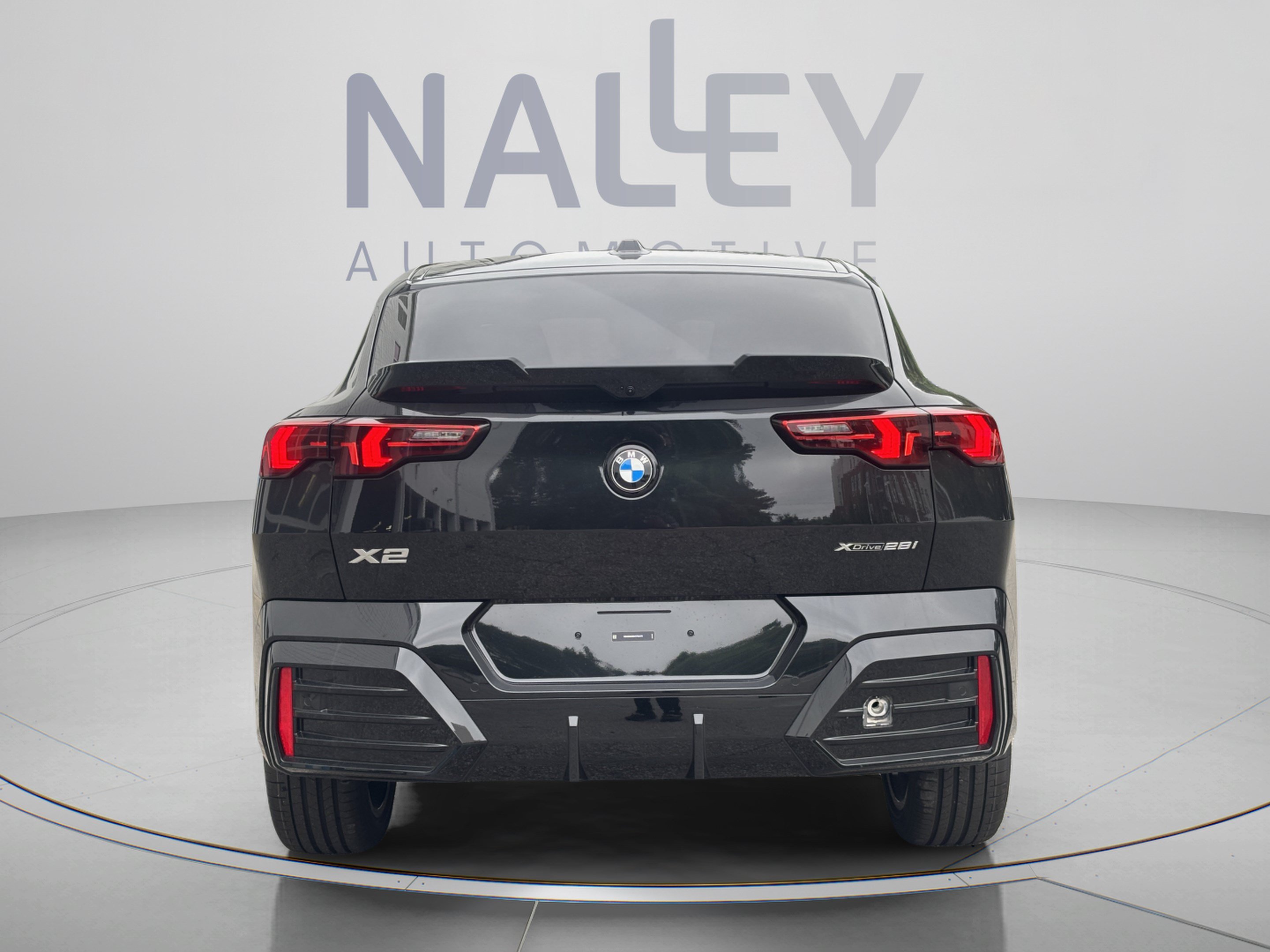 New 2027 BMW X2 xDrive28i AWD/4WD image 3