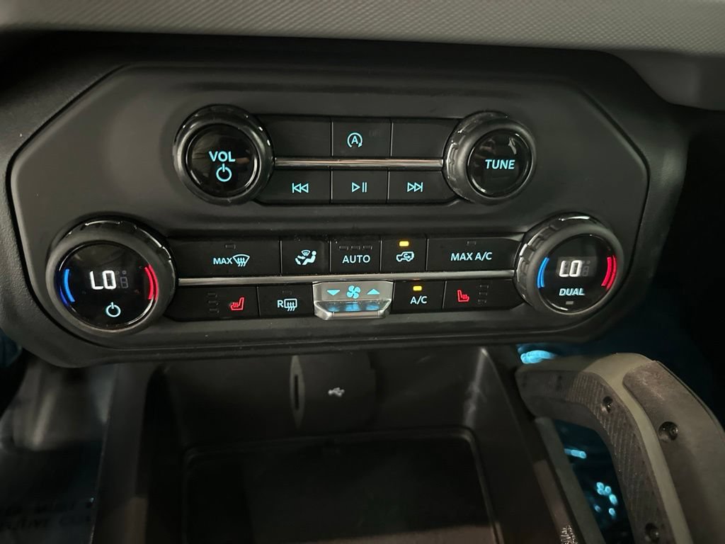 Used 2024 Ford Bronco Everglades AWD/4WD image 21