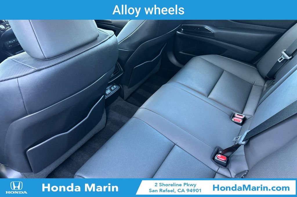 Used 2021 Lexus ES 300h w/ Premium Package image 15