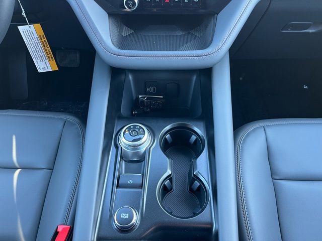 Used 2025 Ford Explorer Active w/ Active Comfort Package image 22