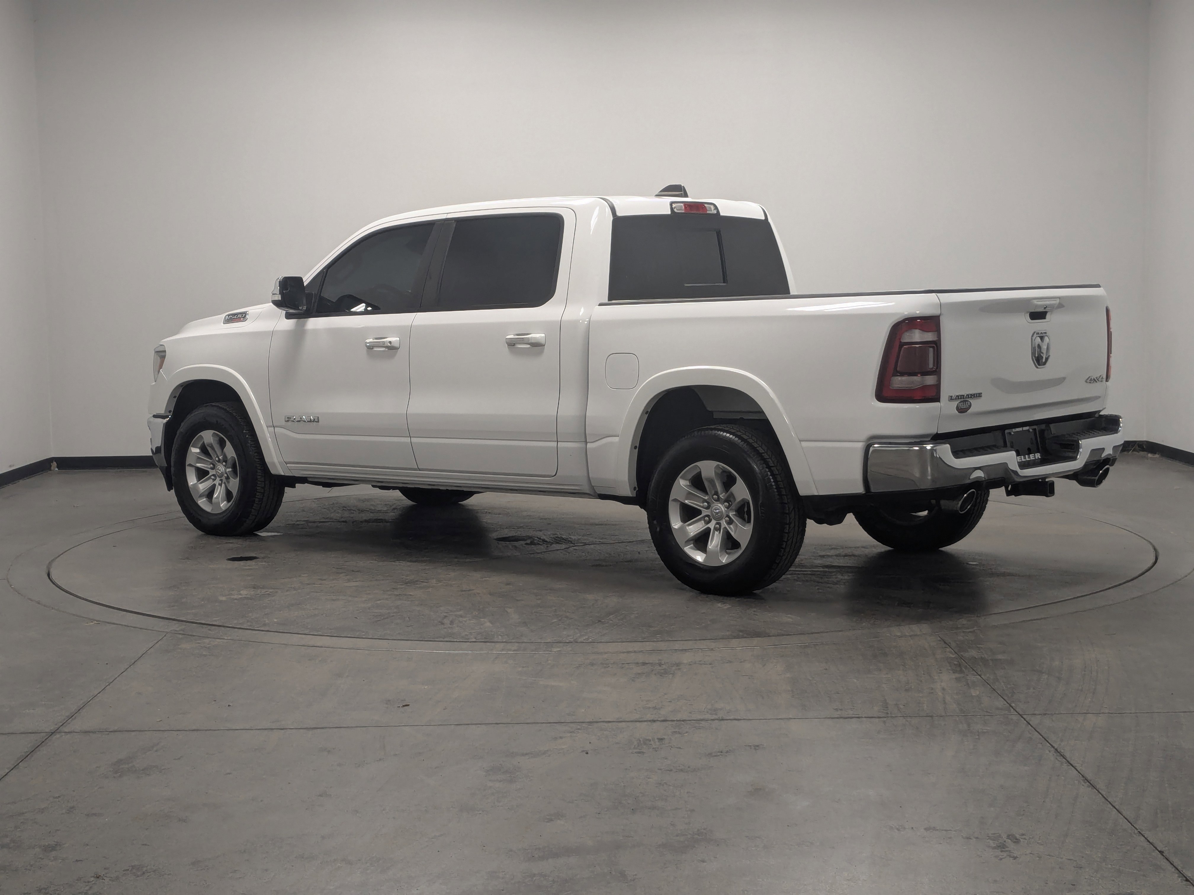 Used 2021 RAM 1500 Laramie image 6