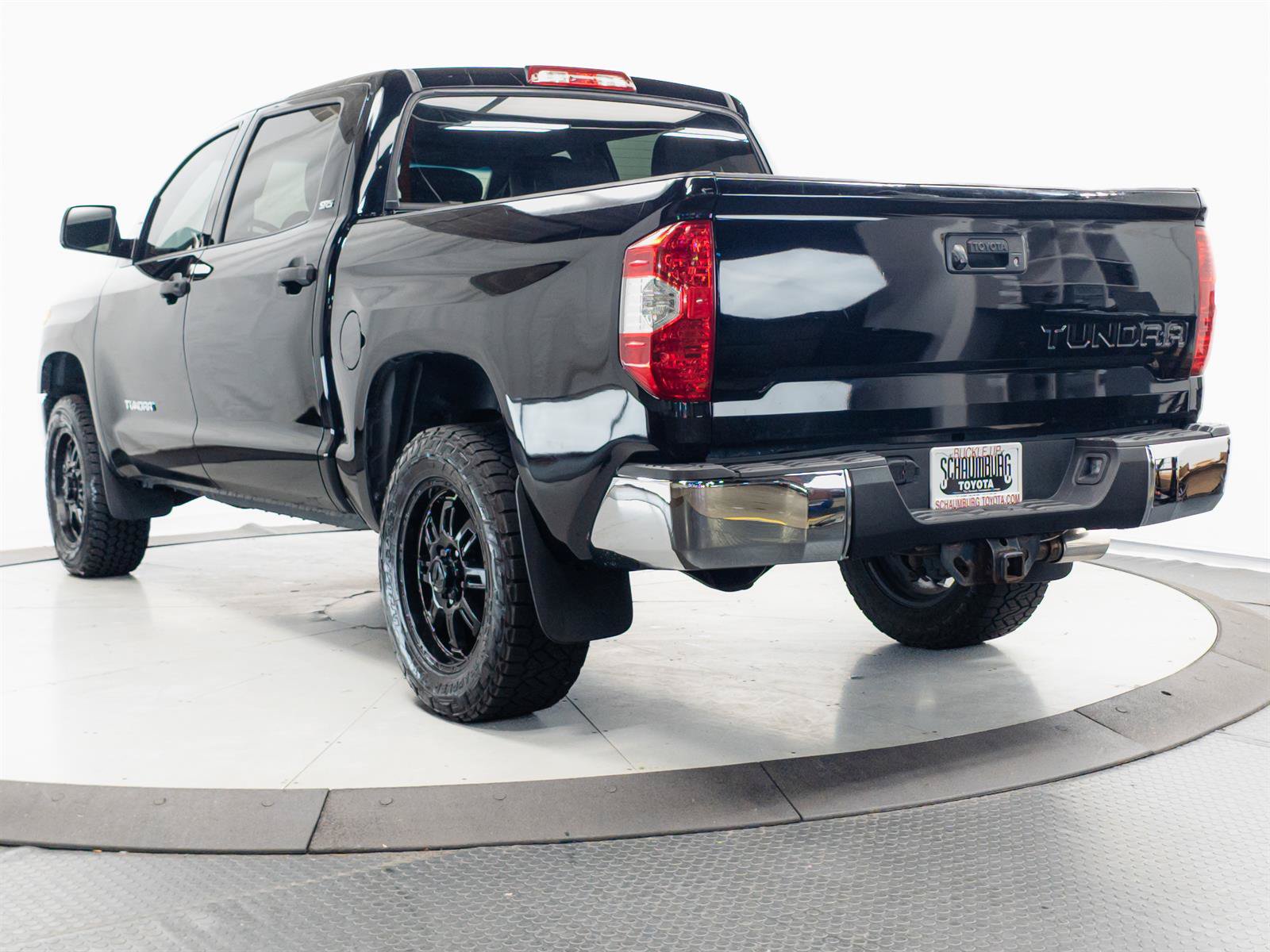 Used 2016 Toyota Tundra SR5 w/ SR5 Upgrade Package RWD image 7
