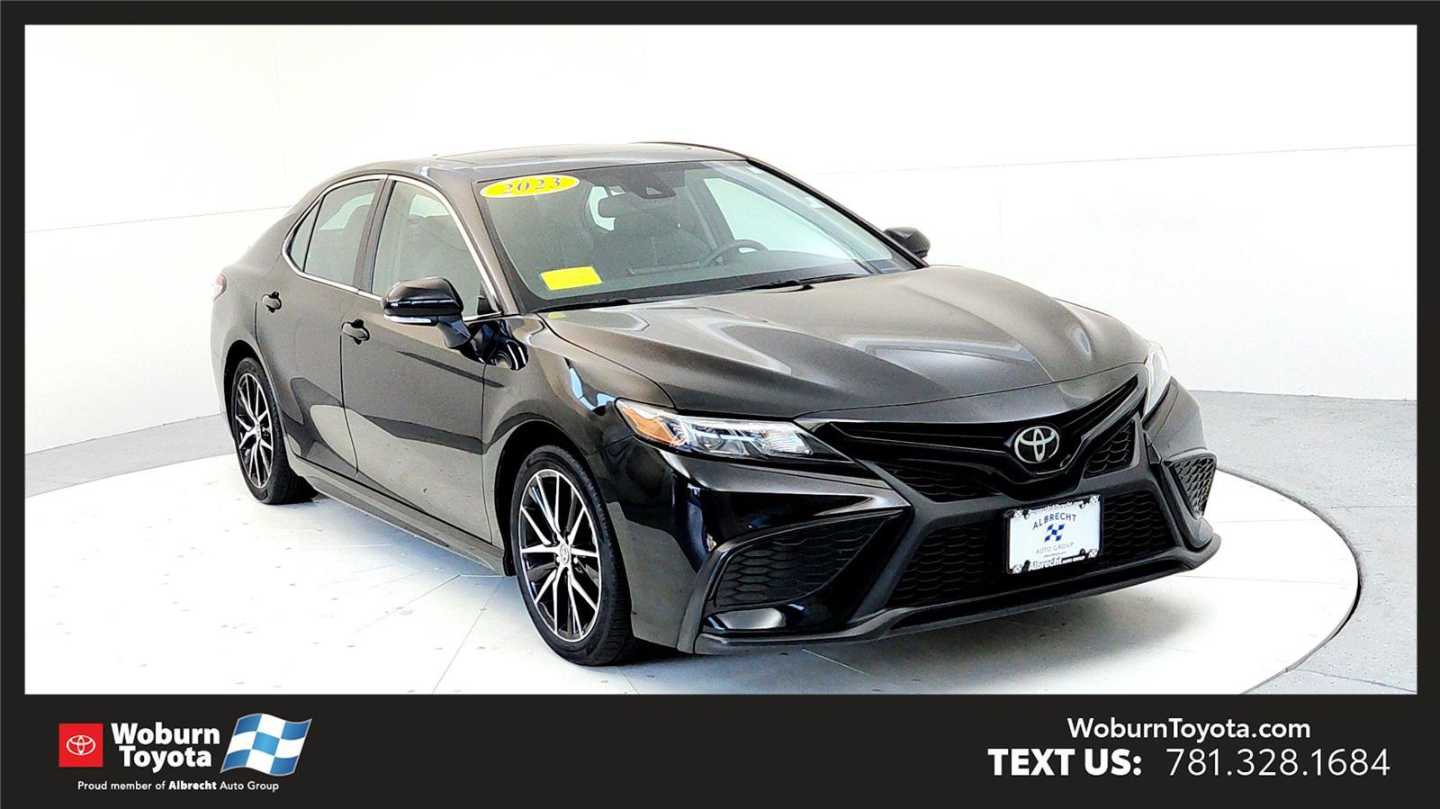 Used 2023 Toyota Camry SE
