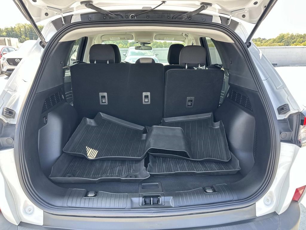 Used 2022 Ford Escape SE image 25