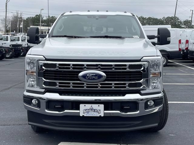 New 2026 Ford F350 XL w/ XL Chrome Package AWD/4WD image 7