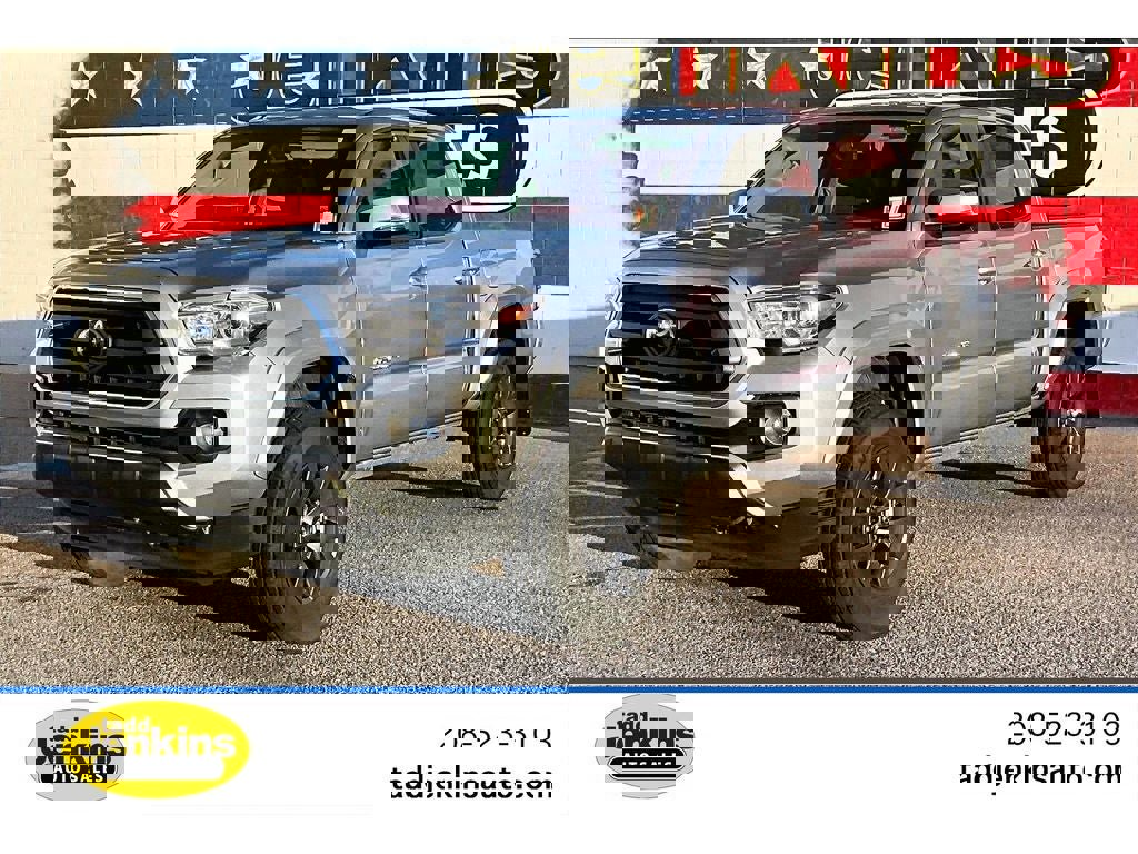 Used 2023 Toyota Tacoma SR5 w/ Technology Package image 1