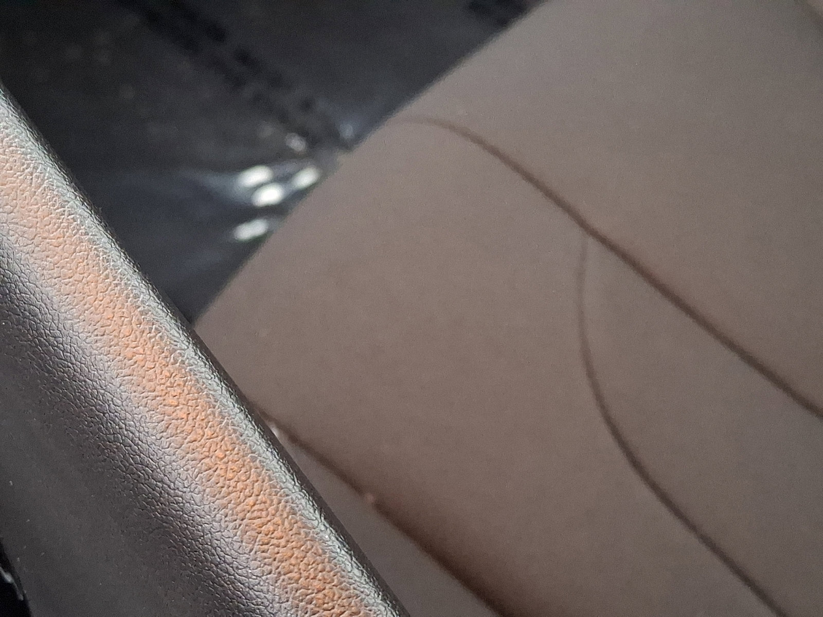 Used 2025 Hyundai Elantra SEL image 26