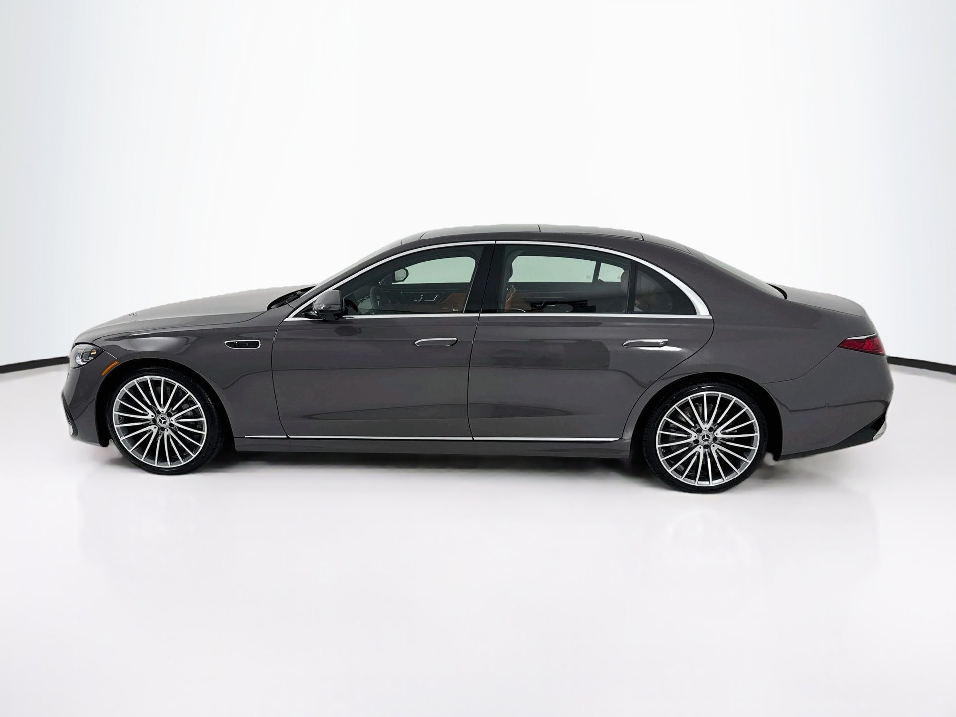 New 2027 Mercedes-Benz S 580 4MATIC Sedan image 5