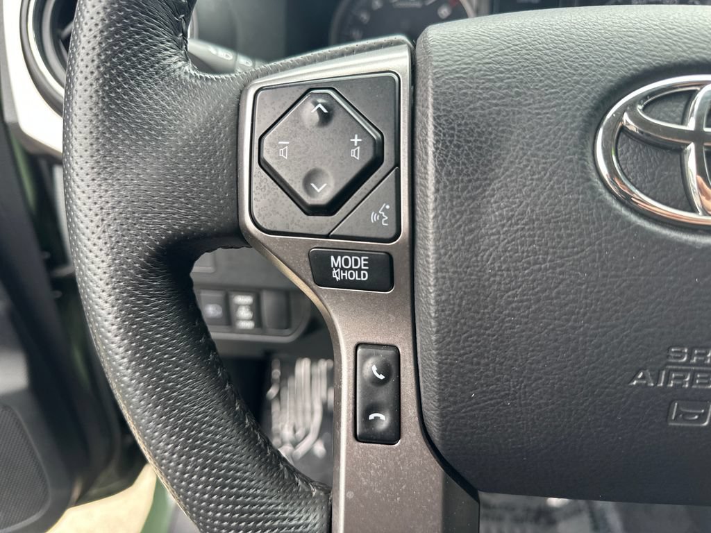 Used 2021 Toyota Tacoma SR5 w/ Trail Edition AWD/4WD image 19
