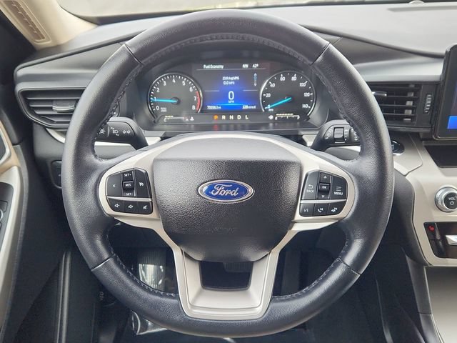 Used 2022 Ford Explorer XLT w/ Class IV Trailer Tow Package AWD/4WD image 37