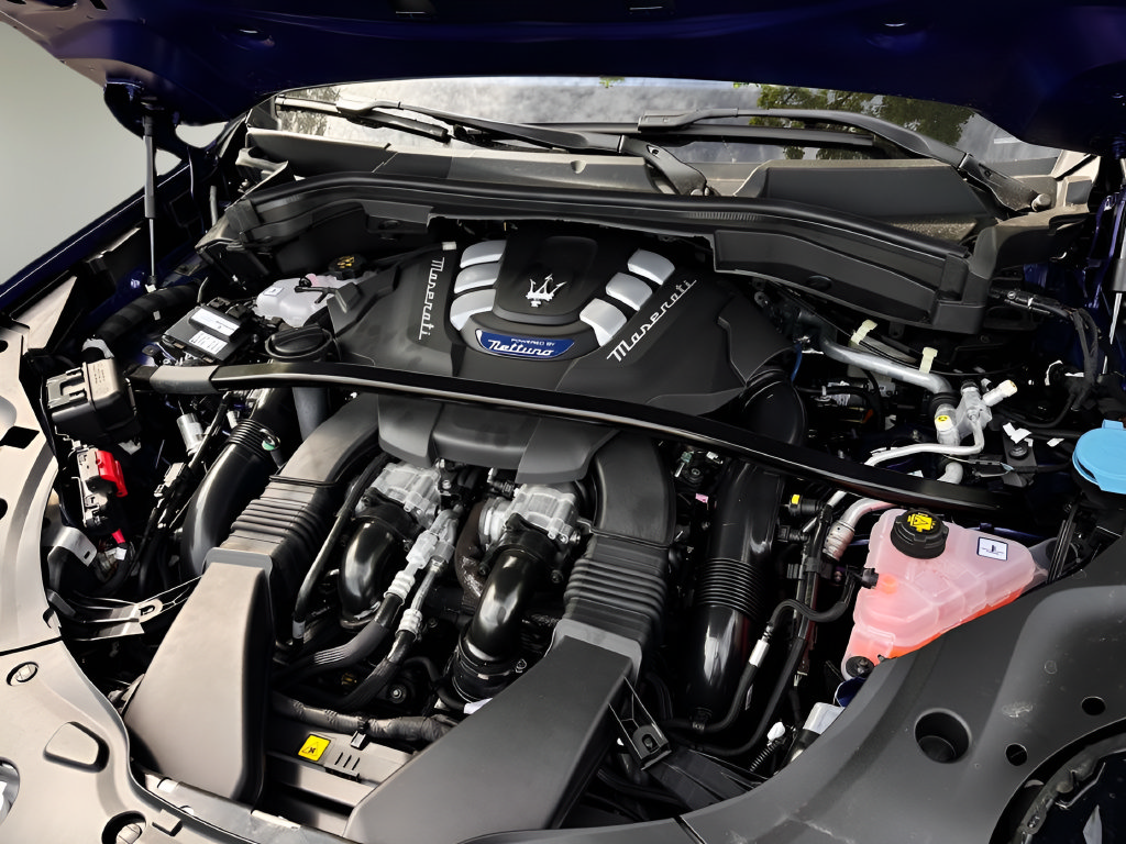 New 2026 Maserati Grecale Modena AWD/4WD image 23