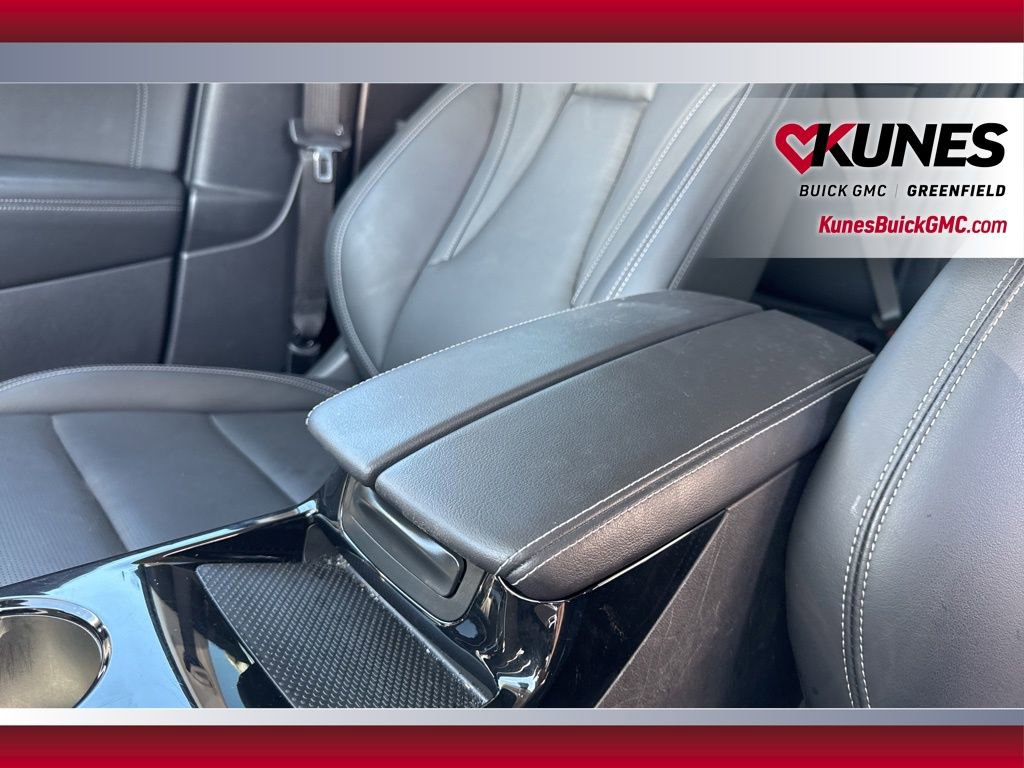 Used 2024 Buick Envision Preferred AWD/4WD image 24