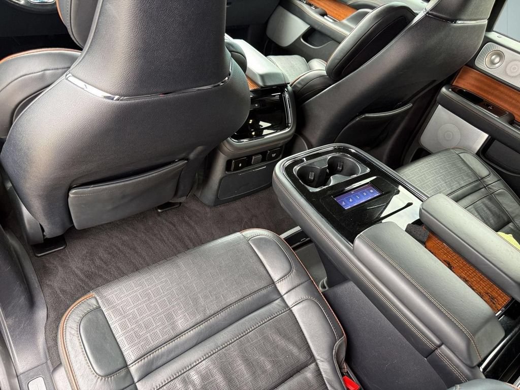 Certified 2023 Lincoln Navigator Black Label AWD/4WD image 34