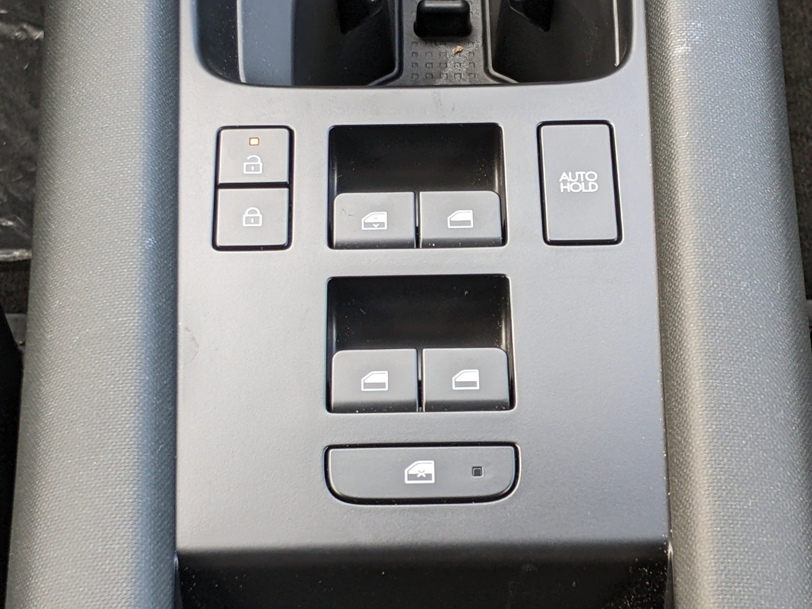 New 2025 Hyundai Ioniq 6 SE image 18