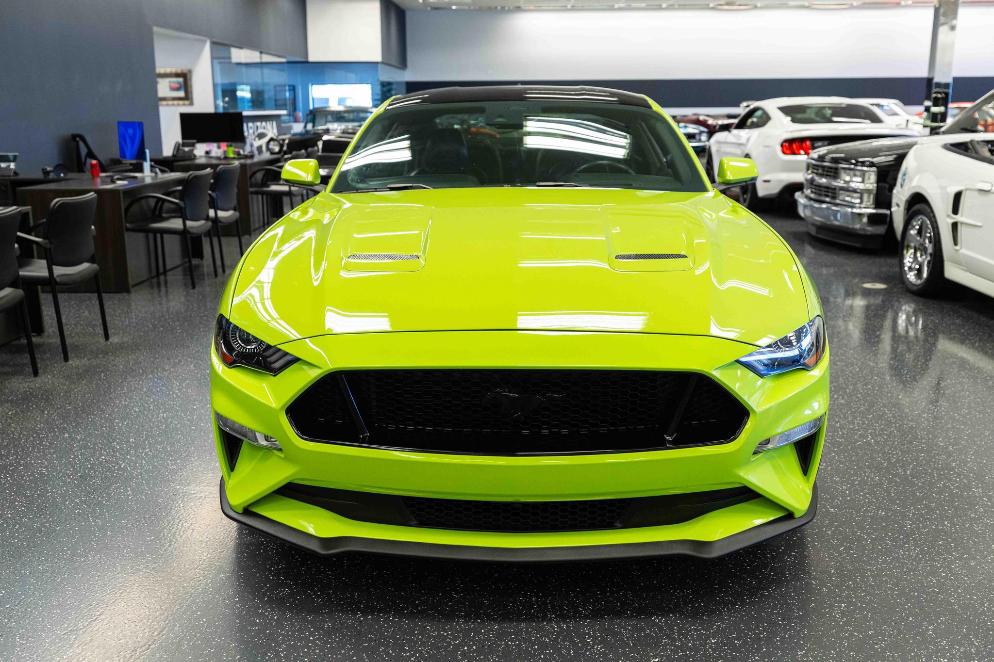Used 2020 Ford Mustang GT Premium w/ Equipment Group 401A RWD image 2